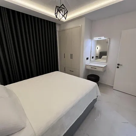 Sahra Premium - Luxury 4 Bedroom With Private Pool & Garden In Dalyan Center Villa Ortaca (Mugla)