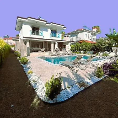 Sahra Premium - Luxury 4 Bedroom With Private Pool & Garden In Dalyan Center * Ortaca (Mugla)