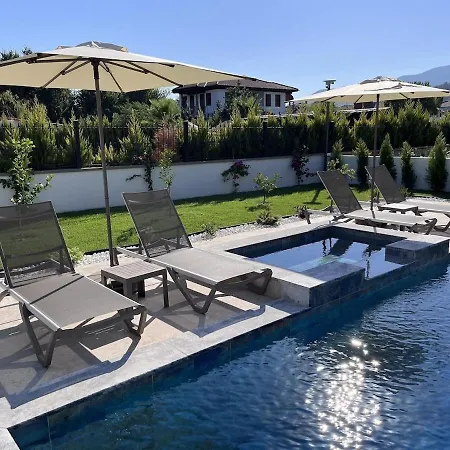 Villa Sahra Premium - Luxury 4 Bedroom With Private Pool & Garden In Dalyan Center