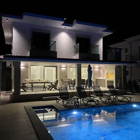 Sahra Premium - Luxury 4 Bedroom With Private Pool & Garden In Dalyan Center * Ortaca (Mugla)