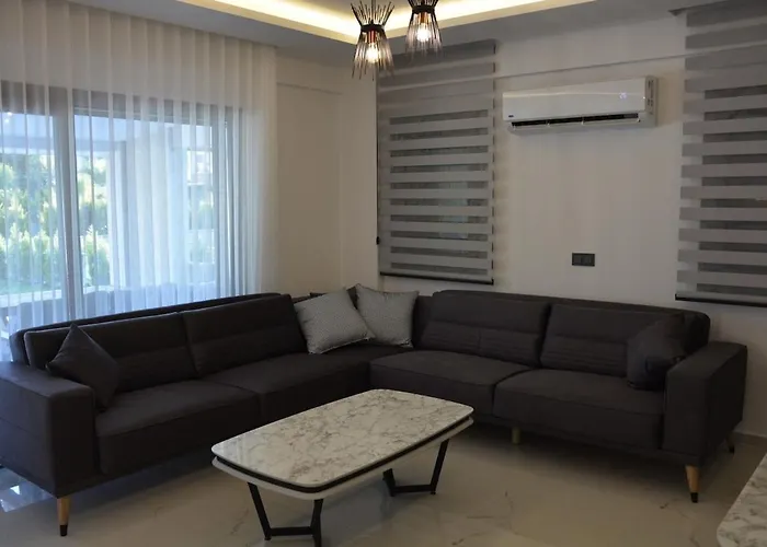 Sahra Premium - Luxury 4 Bedroom With Private Pool & Garden In Dalyan Center * Ortaca (Mugla)