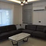 Sahra Premium - Luxury 4 Bedroom With Private Pool & Garden In Dalyan Center * オルタジャ