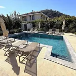 ヴィラ Sahra Premium - Luxury 4 Bedroom With Private Pool & Garden In Dalyan Center オルタジャ