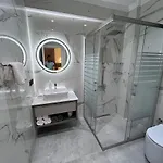 Sahra Premium - Luxury 4 Bedroom With Private Pool & Garden In Dalyan Center ヴィラ *