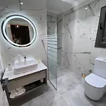 Sahra Premium - Luxury 4 Bedroom With Private Pool & Garden In Dalyan Center ヴィラ