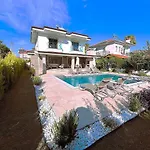 ヴィラ Sahra Premium - Luxury 4 Bedroom With Private Pool & Garden In Dalyan Center *