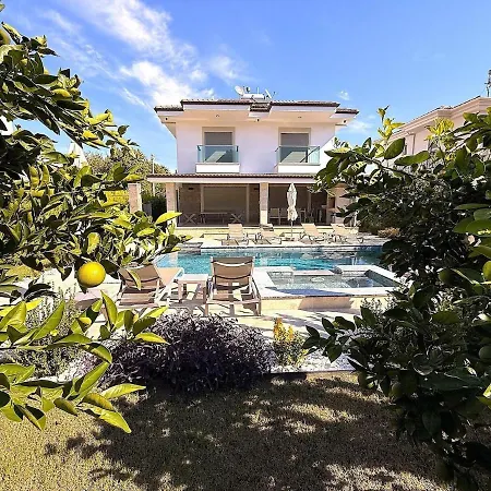 Sahra Premium - Luxury 4 Bedroom With Private Pool & Garden In Dalyan Center Ортаджа