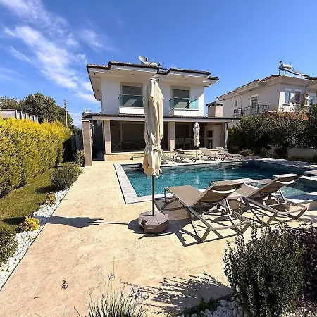 Willa Sahra Premium - Luxury 4 Bedroom With Private Pool & Garden In Dalyan Center *