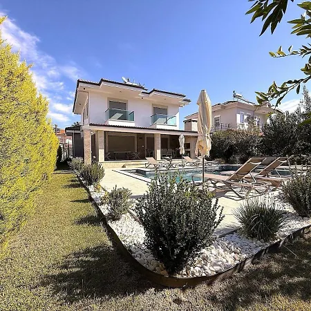 Sahra Premium - Luxury 4 Bedroom With Private Pool & Garden In Dalyan Center Willa *
