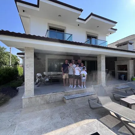 Willa Sahra Premium - Luxury 4 Bedroom With Private Pool & Garden In Dalyan Center