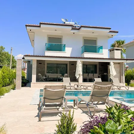 Sahra Premium - Luxury 4 Bedroom With Private Pool & Garden In Dalyan Center Ортаджа