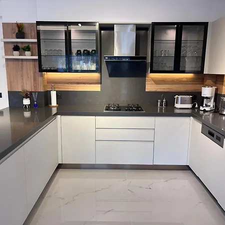 Sahra Premium - Luxury 4 Bedroom With Private Pool & Garden In Dalyan Center Вилла