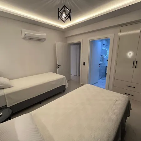 Sahra Premium - Luxury 4 Bedroom With Private Pool & Garden In Dalyan Center Ортаджа