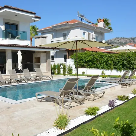 Вилла Sahra Premium - Luxury 4 Bedroom With Private Pool & Garden In Dalyan Center *