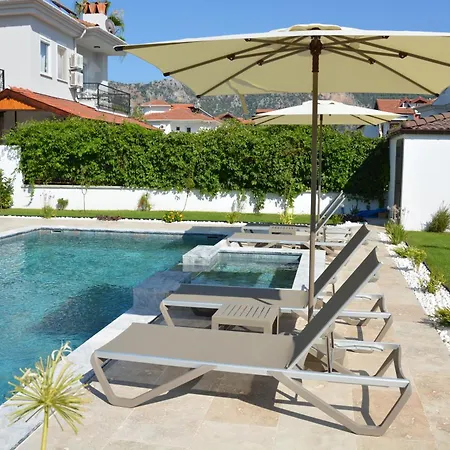 Sahra Premium - Luxury 4 Bedroom With Private Pool & Garden In Dalyan Center Ортаджа