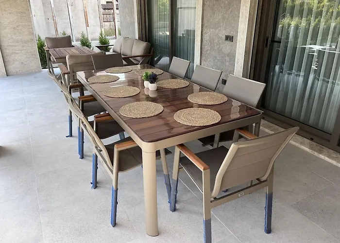 Villa Sahra Premium - Luxury 4 Bedroom With Private Pool & Garden In Dalyan Center