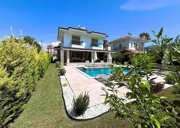 Sahra Premium - Luxury 4 Bedroom With Private Pool & Garden In Dalyan Center Villa *